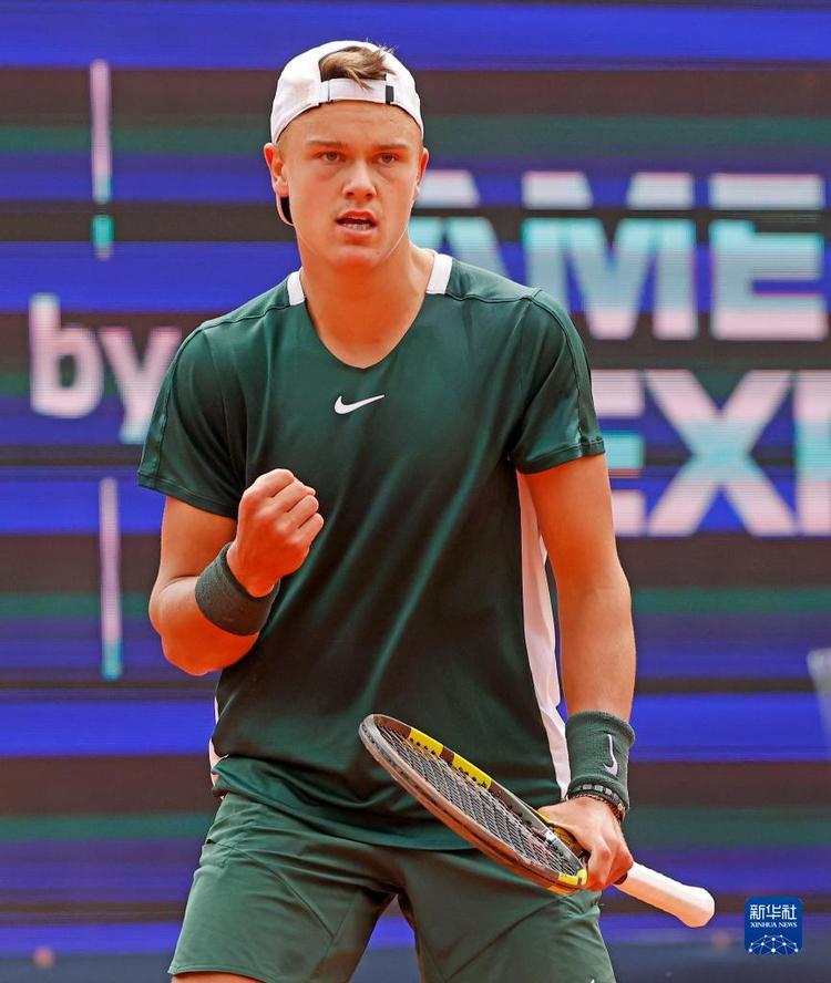 间预计为 间预计为