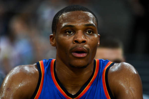 通过球员的 通过球员的