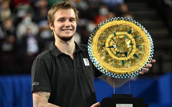 买断条款 买断条款