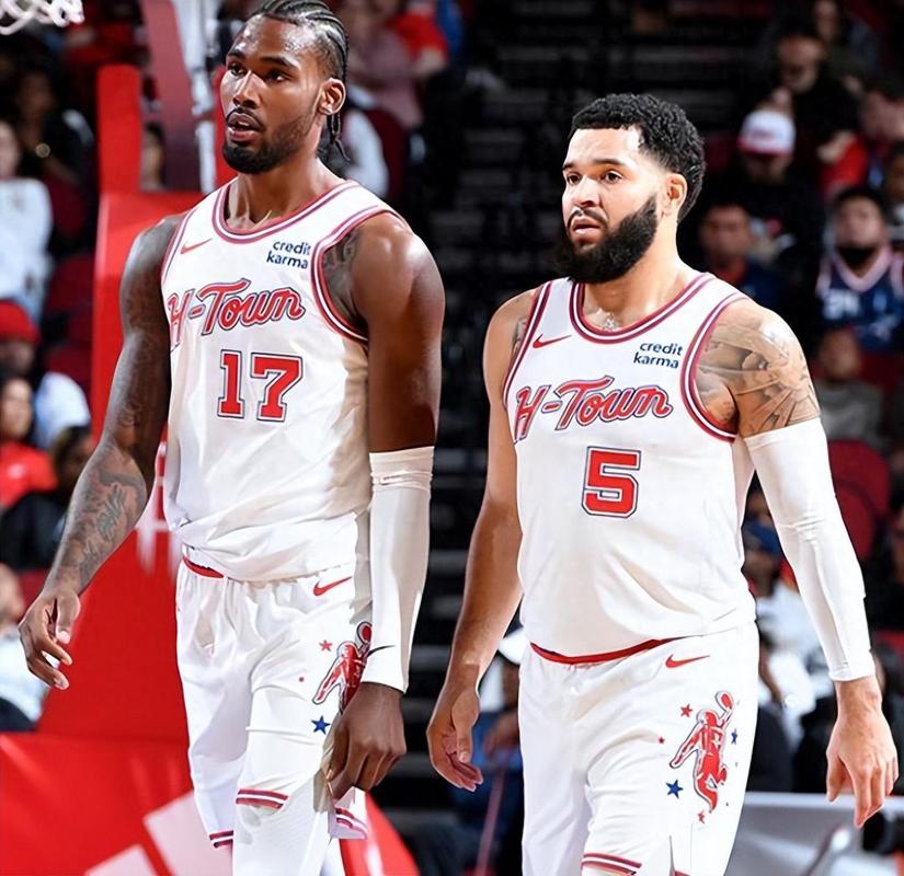 题目里的 题目里的