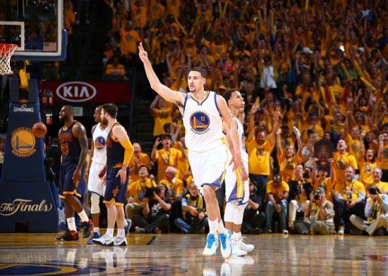 按平方增长 按平方增长